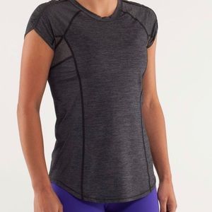 4/$20 Lululemon Sun Sprinter top